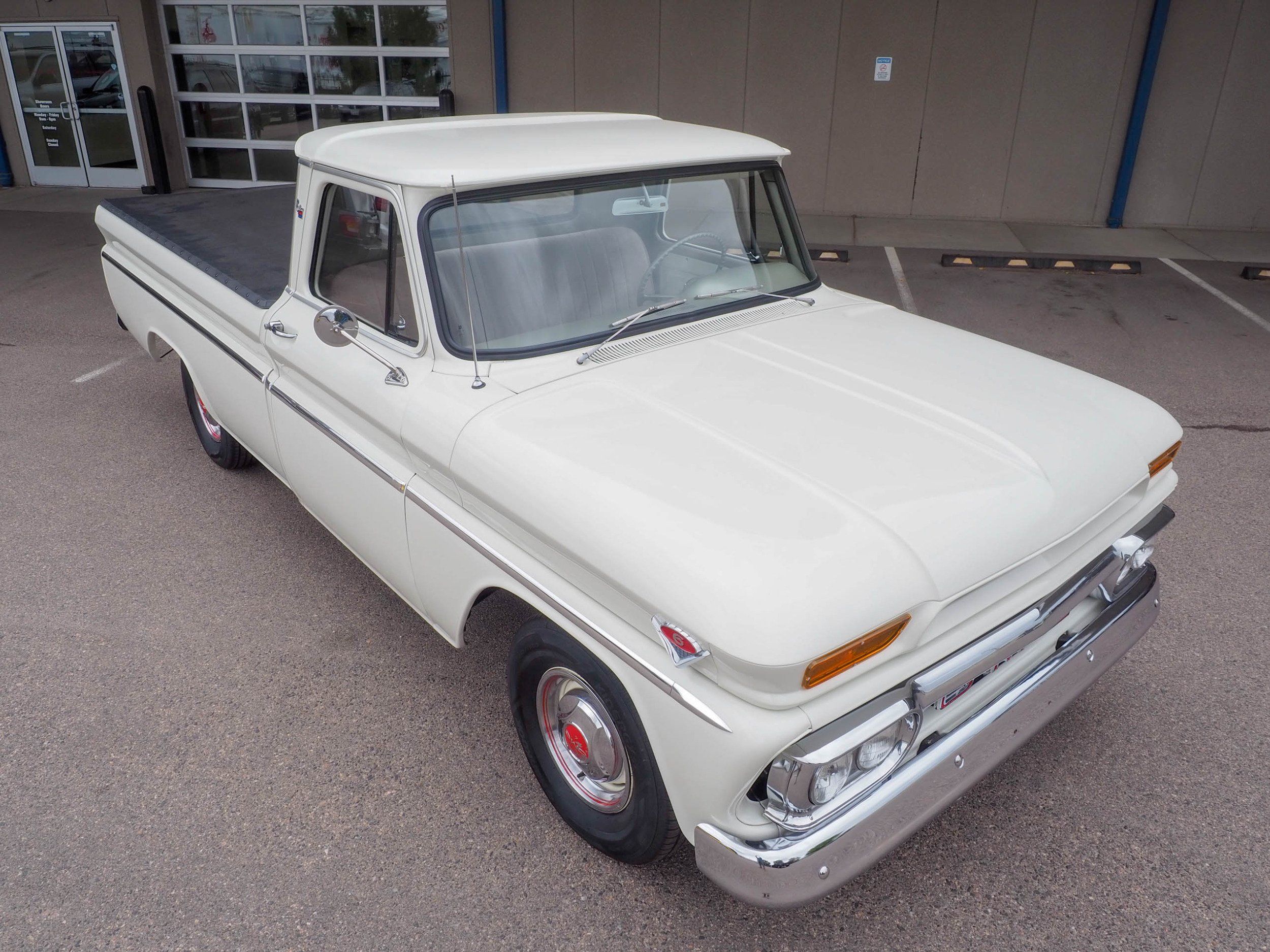 1966 GMC Pickup White RWD