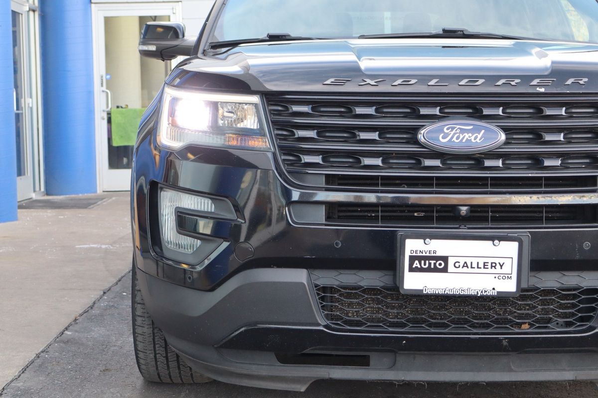 2016 Ford Explorer Sport
