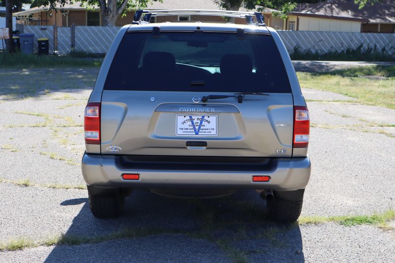 2004 Nissan Pathfinder LE Platinum | Victory Motors of Colorado