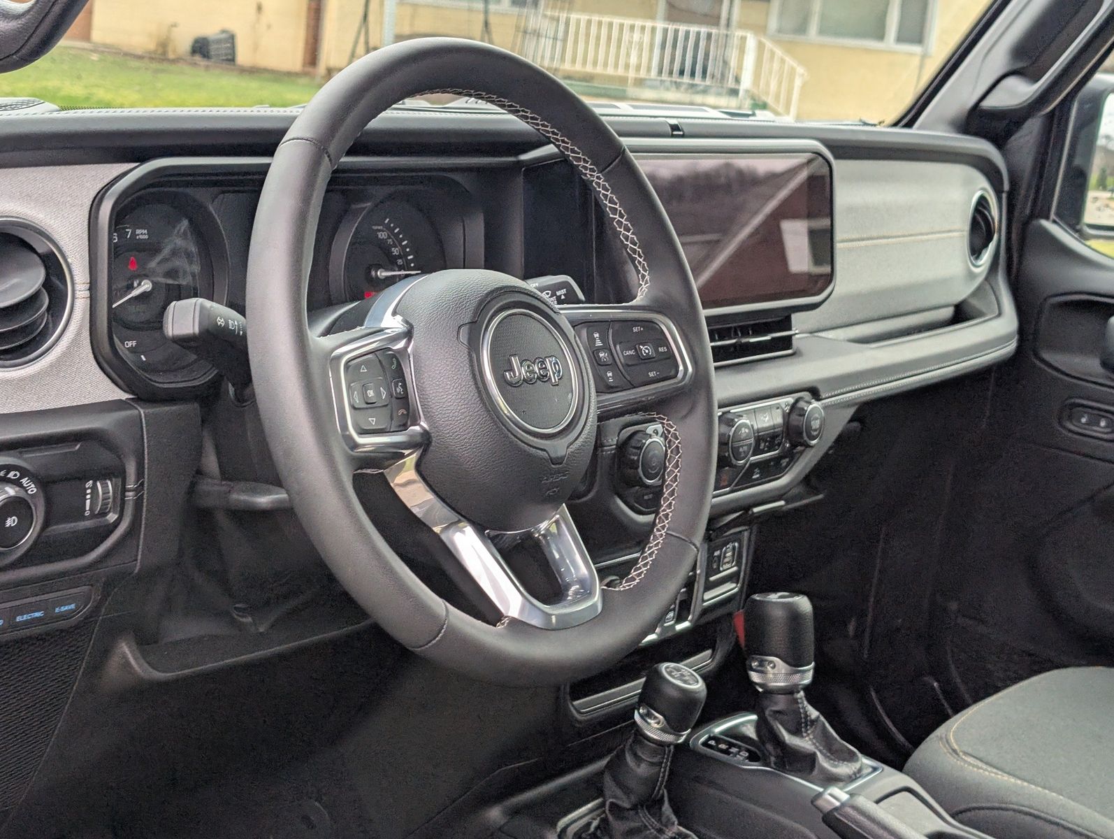 2025 Jeep Wrangler 4xe 30