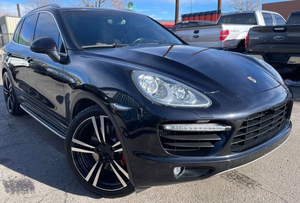 2011 Porsche Cayenne Turbo's photo