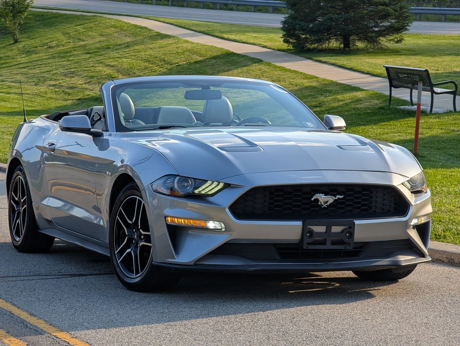 2020 Ford Mustang 4