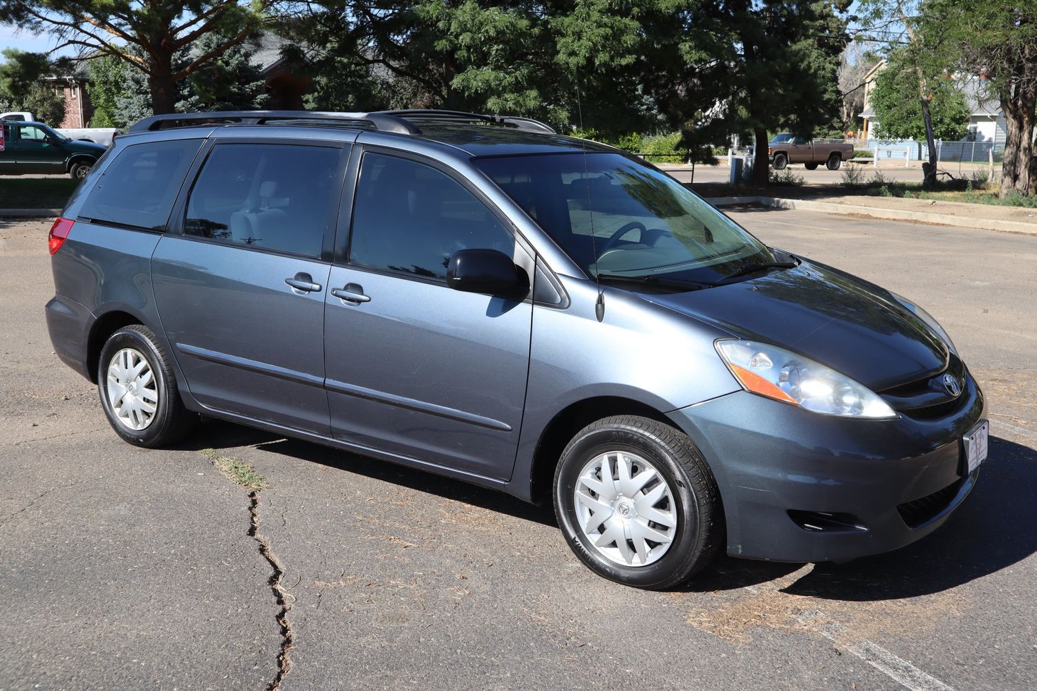 2009 Toyota Sienna CE 7-Passenger | Victory Motors of Colorado