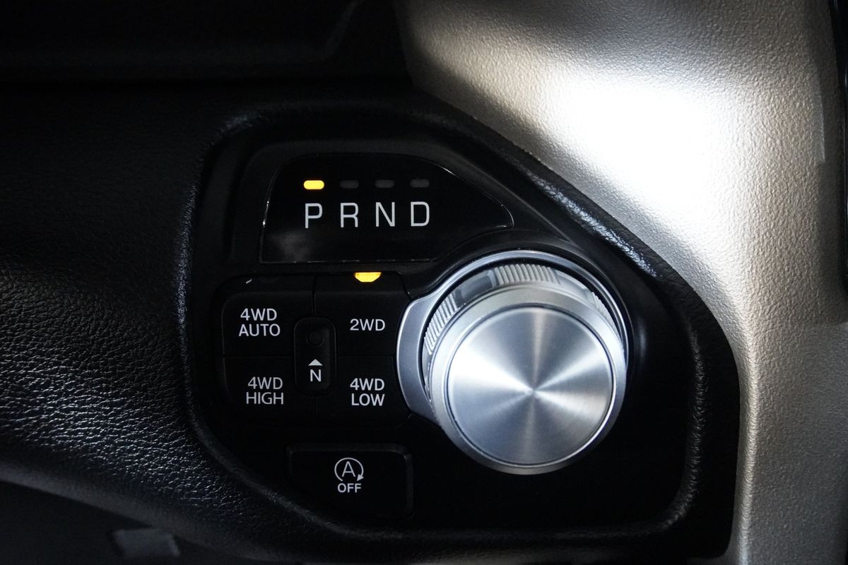 2019 Ram 1500 Laramie Crew Cab 4x4 6'4&quot; Box