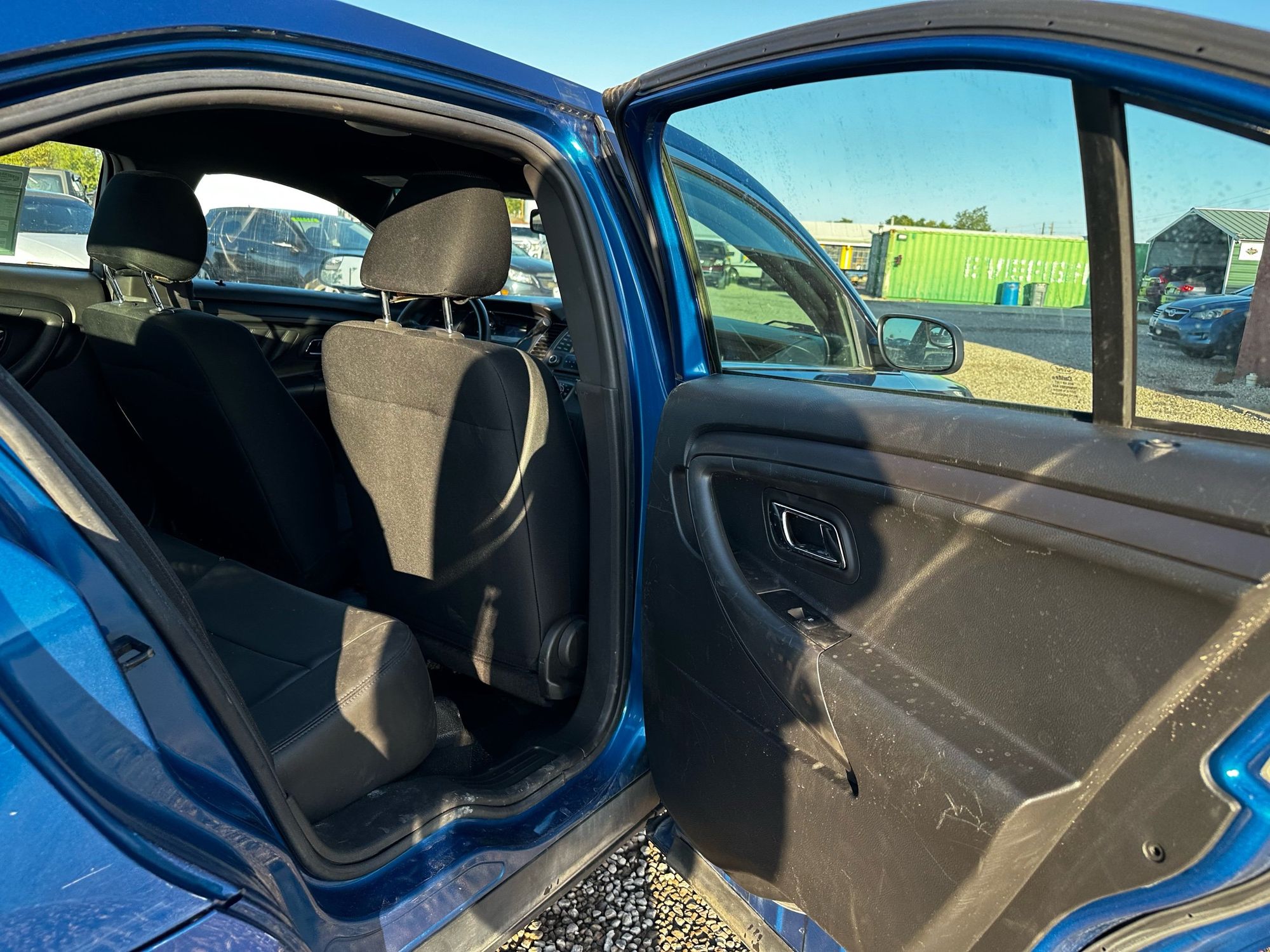 2013 Ford Taurus photo 19