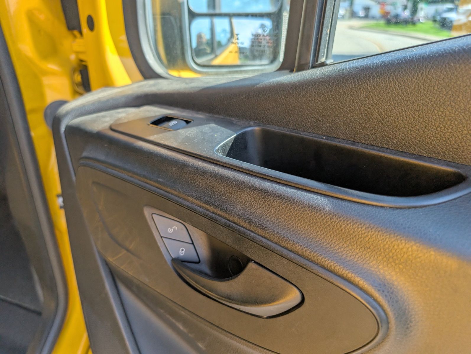 2021 Mercedes-Benz Sprinter 2500 18