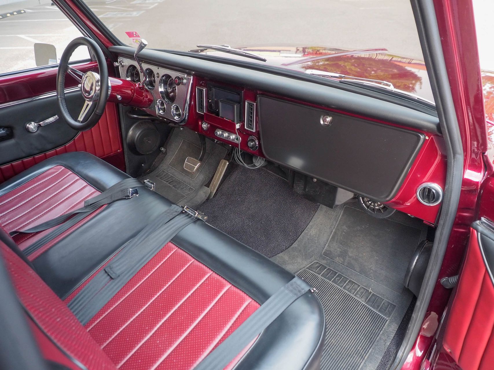 1967 Chevrolet C10 44