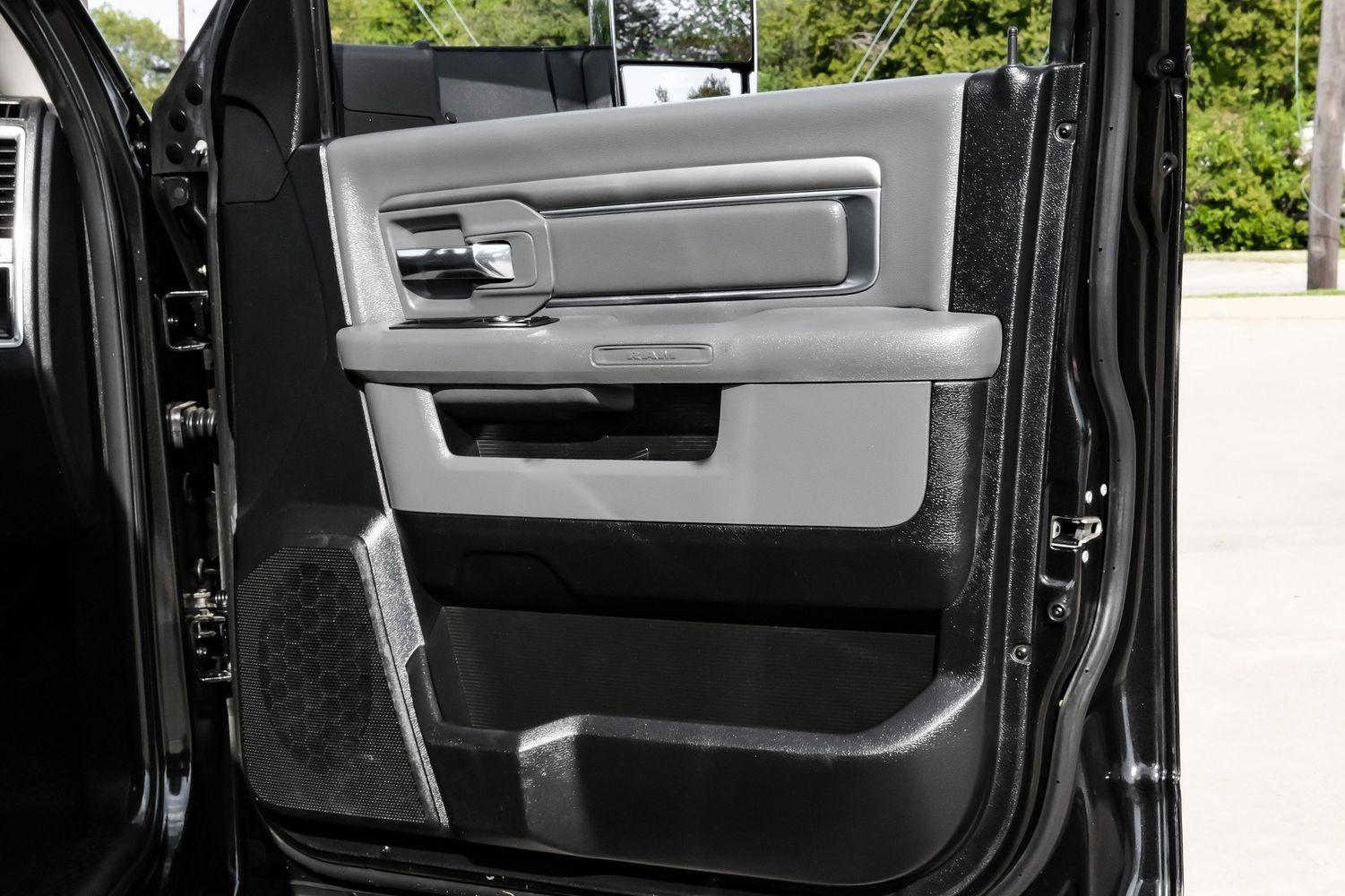 2018 Ram 2500 SLT photo 37