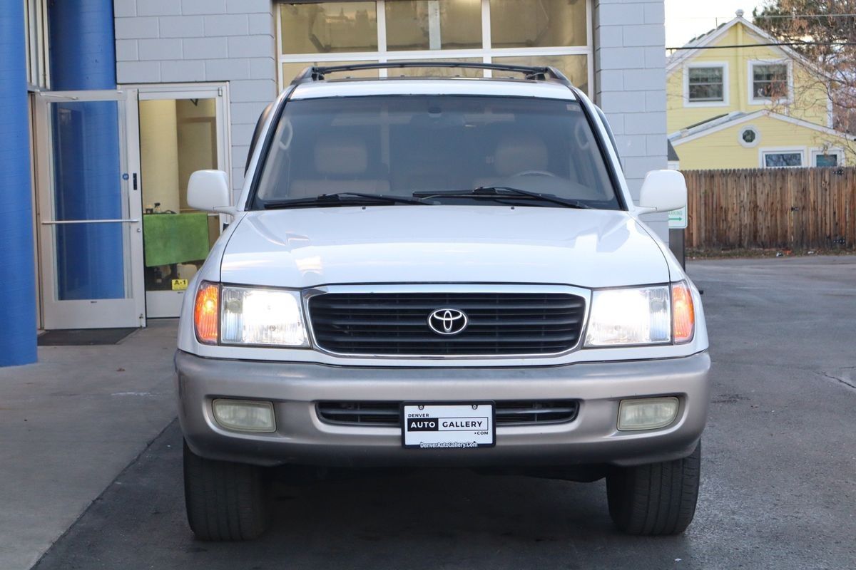 2000 Toyota Land Cruiser 