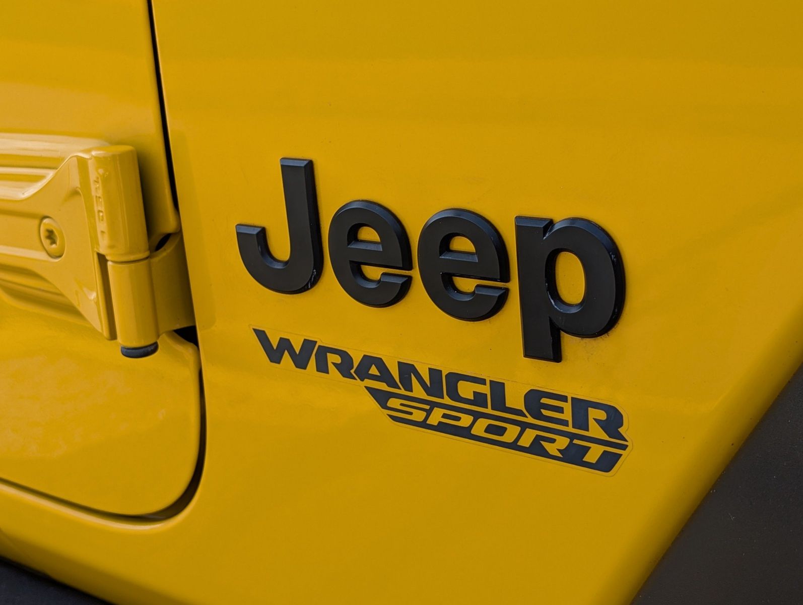 2021 Jeep Wrangler 25