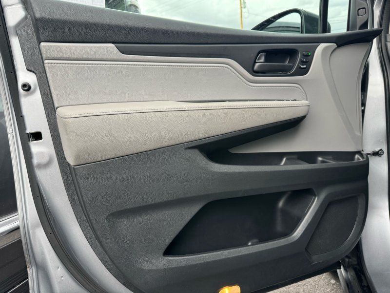 2020 Honda Odyssey EX-L photo 10