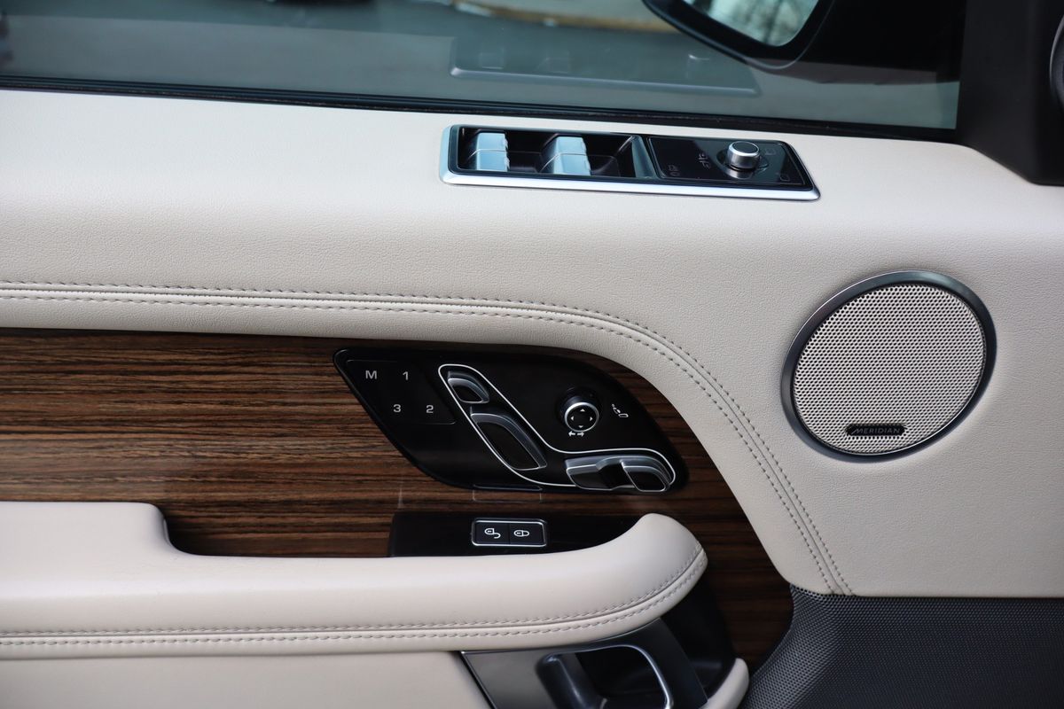 2019 Land Rover Range Rover 3.0L V6 Supercharged HSE