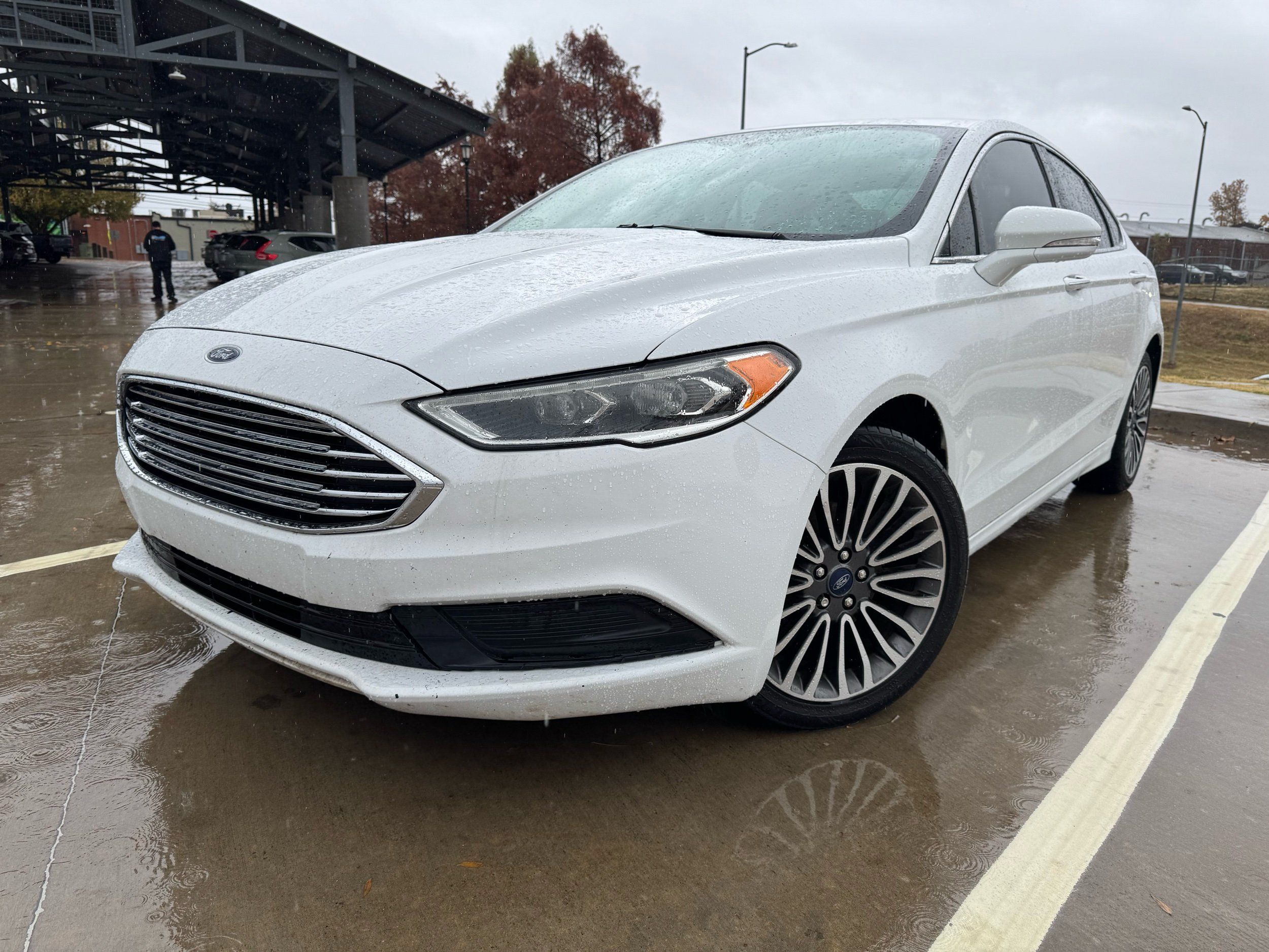 2018 Ford Fusion SE FWD's photo