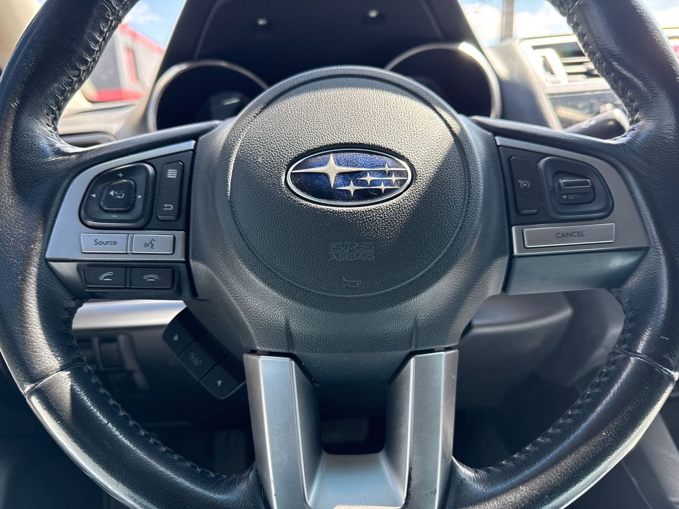 2016 Subaru Legacy 2.5i Limited photo 9