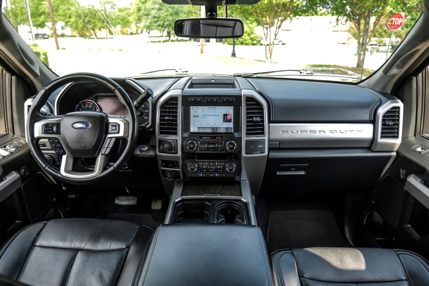 2021 Ford F-250 Lariat photo 20