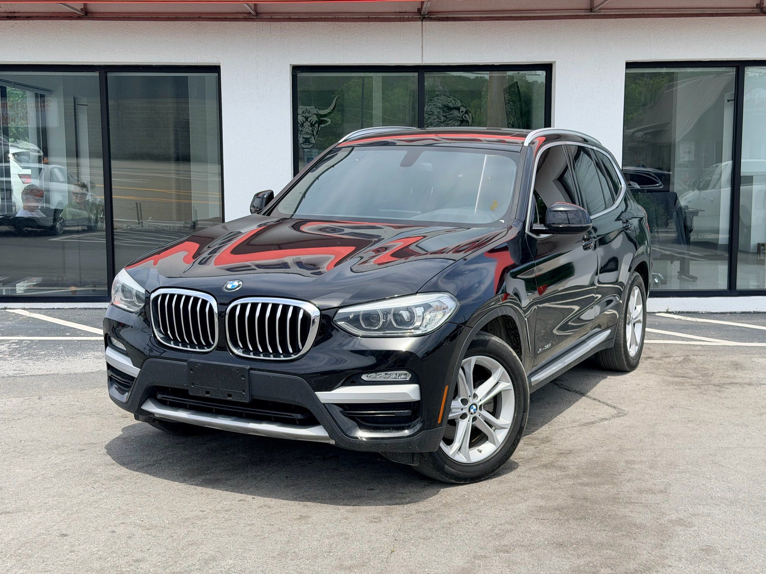 2018 BMW X3 xDrive30i's photo