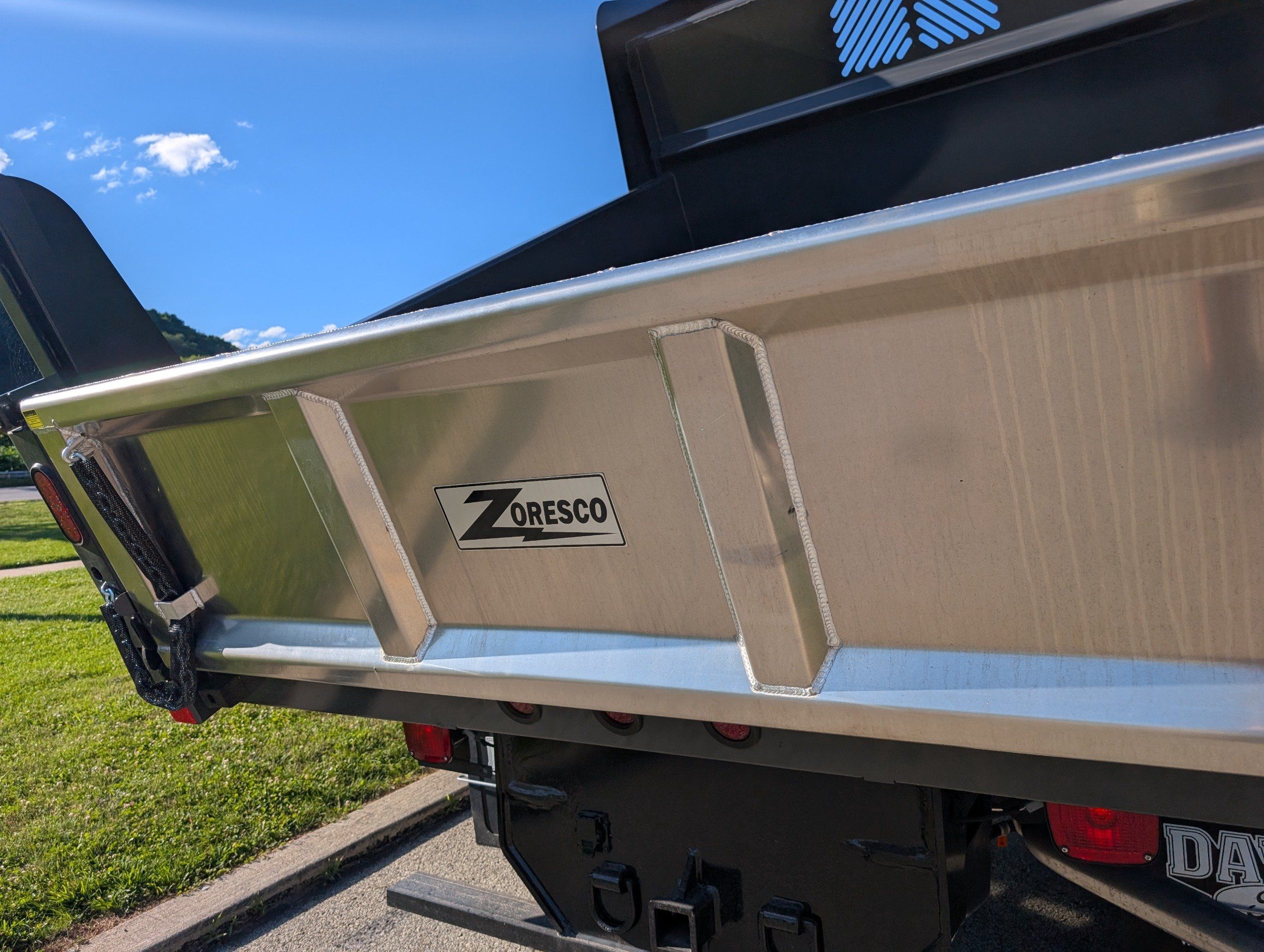 2025 Ford F-600 Super Duty Chassis Cab XL - Photo 46