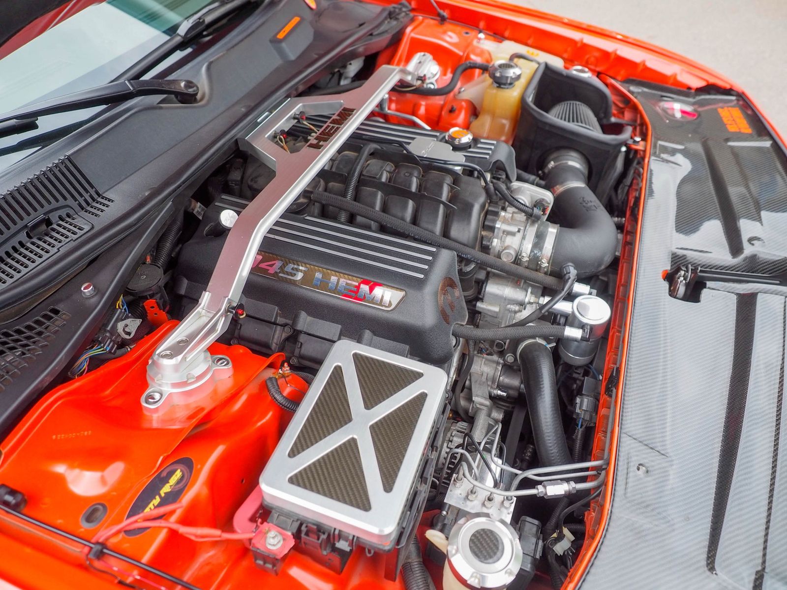 2010 Dodge Challenger 38