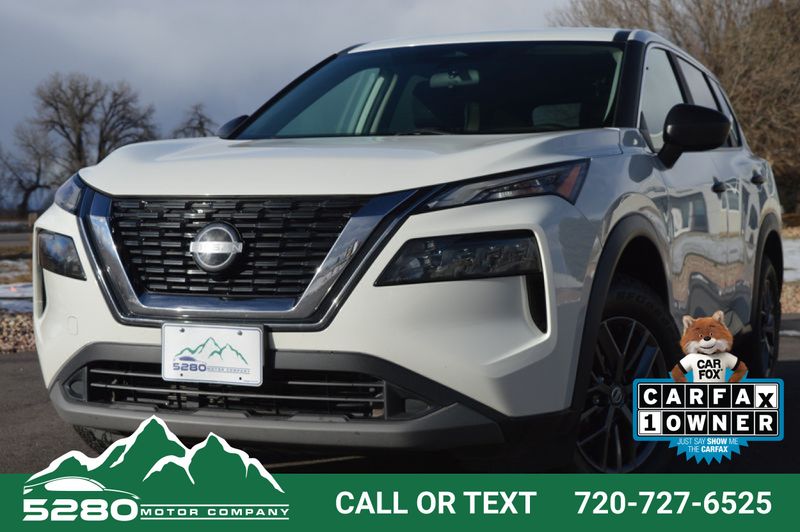 2023 Nissan Rogue S's photo