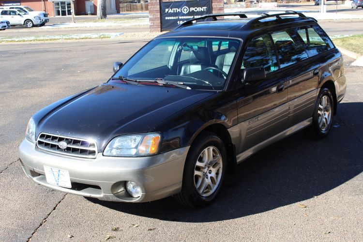 Subaru outback 2001 седан