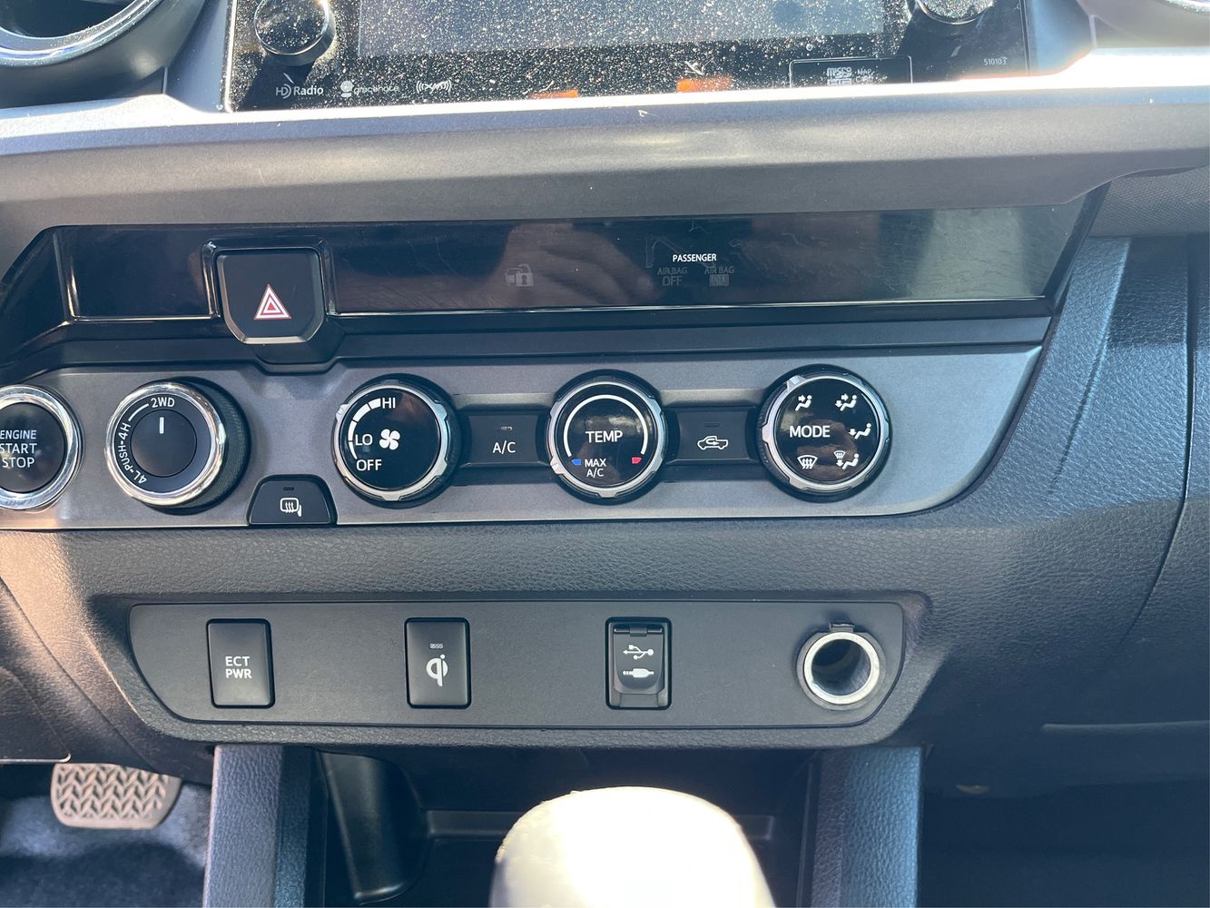 2017 Toyota Tacoma TRD Sport - Photo 43