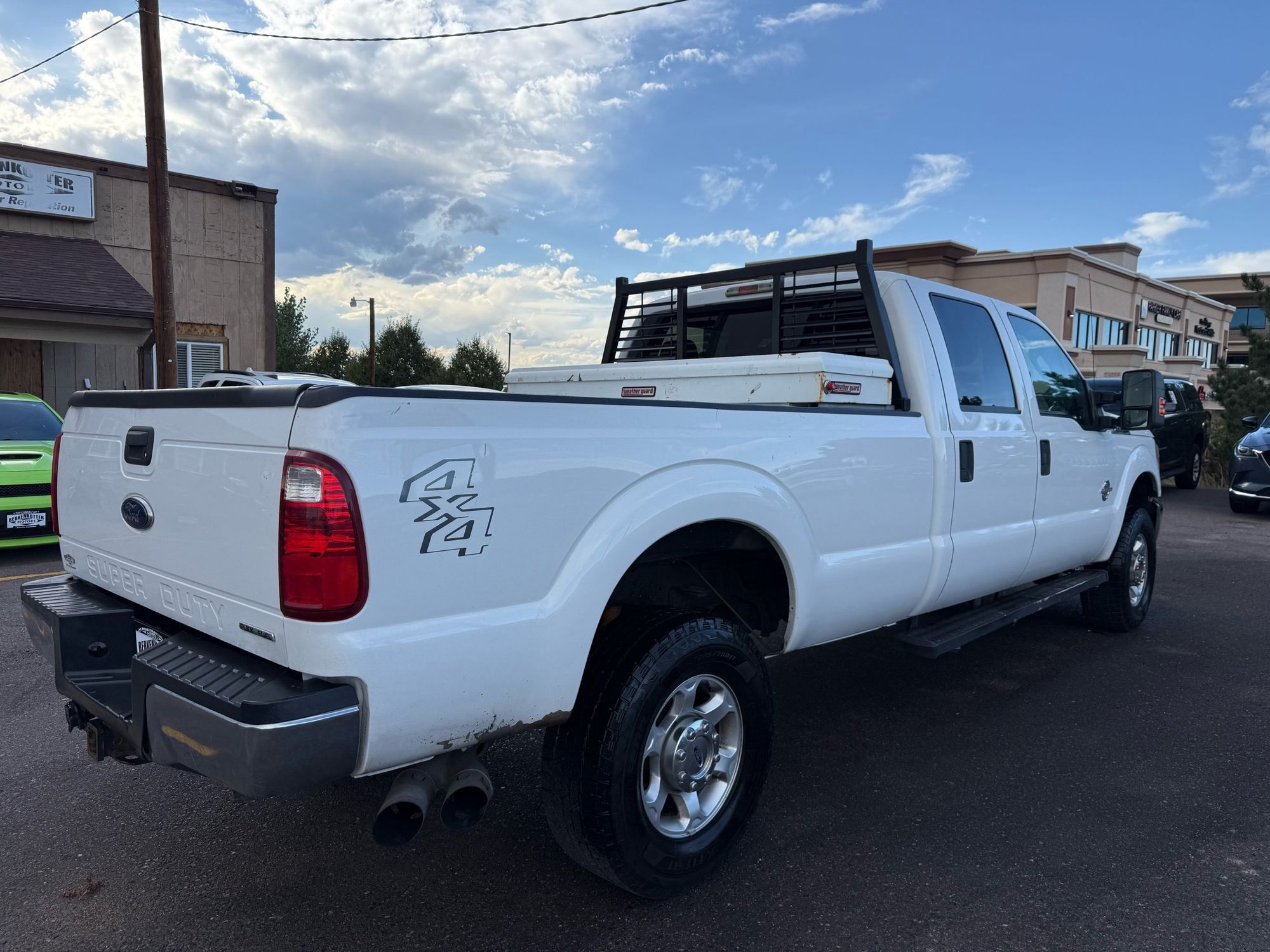 2014 Ford F-350 XLT photo 3