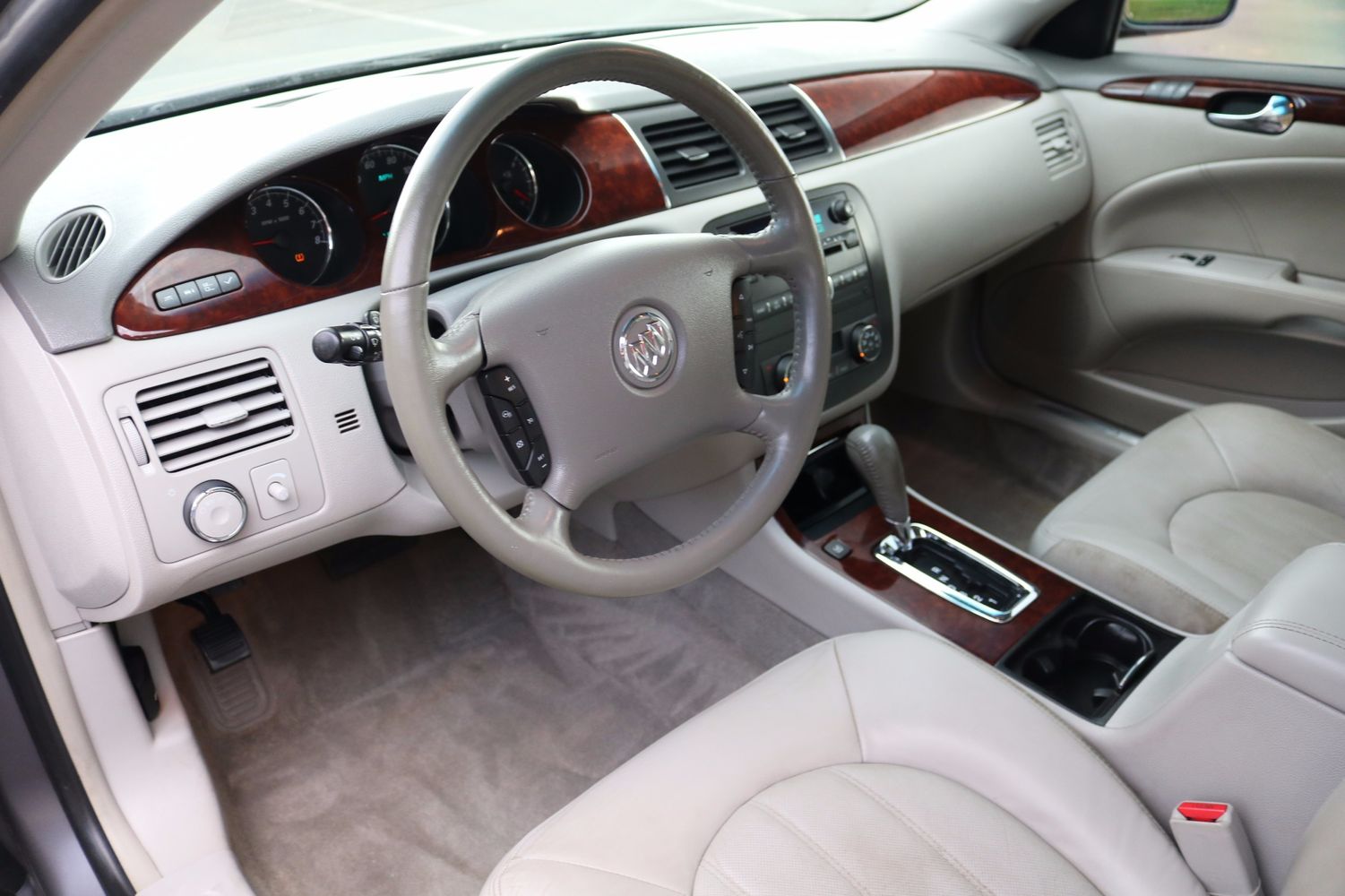 2007 Buick Lucerne CXL V6 | Victory Motors of Colorado