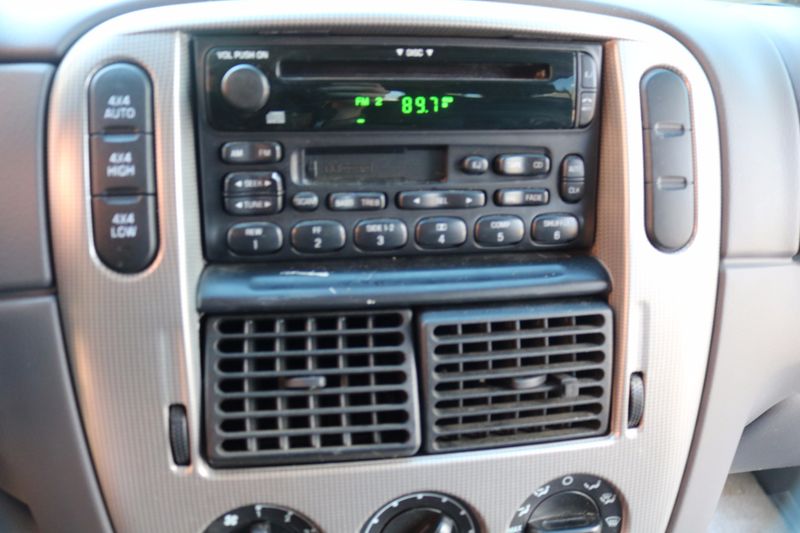 2003 Ford Explorer XLT | Victory Motors of Colorado