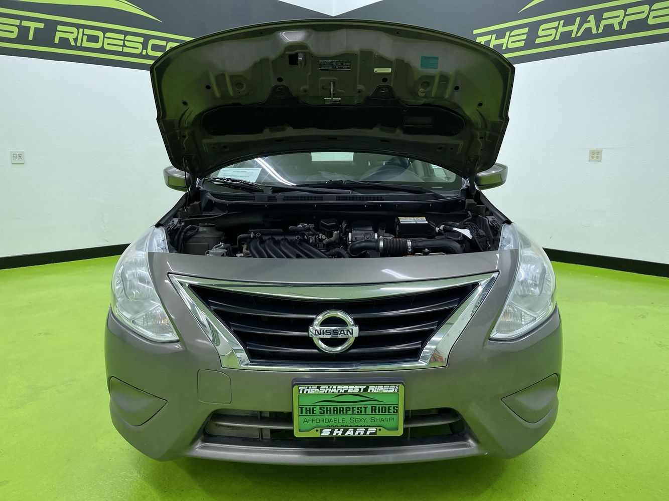 2017 Nissan Versa 1.6 SV photo 4