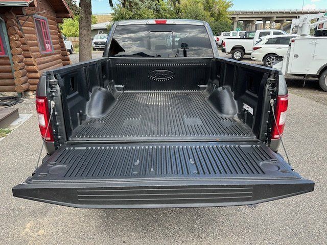 2019 Ford F-150 XLT photo 22