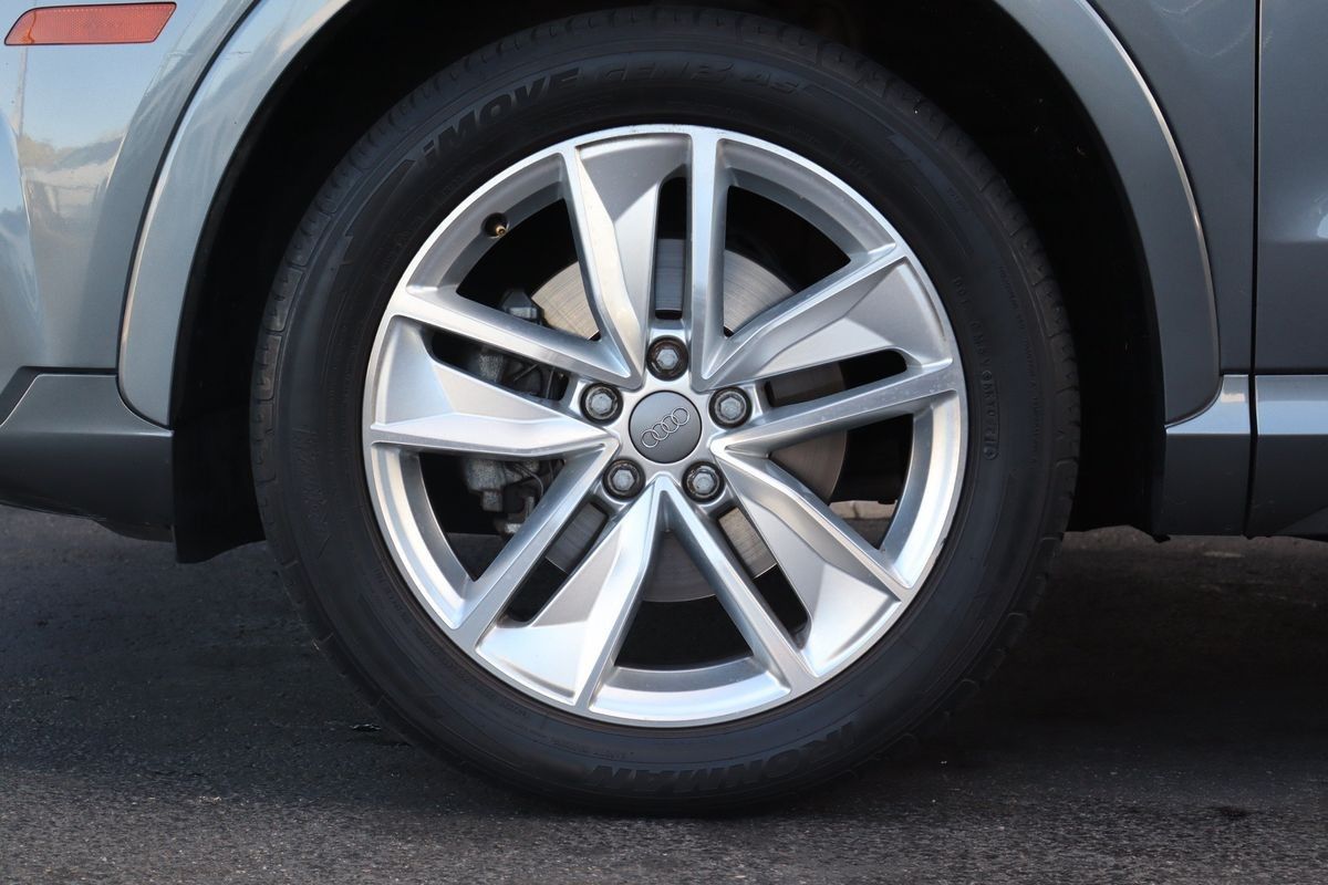 2016 Audi Q3 2.0T Premium Plus