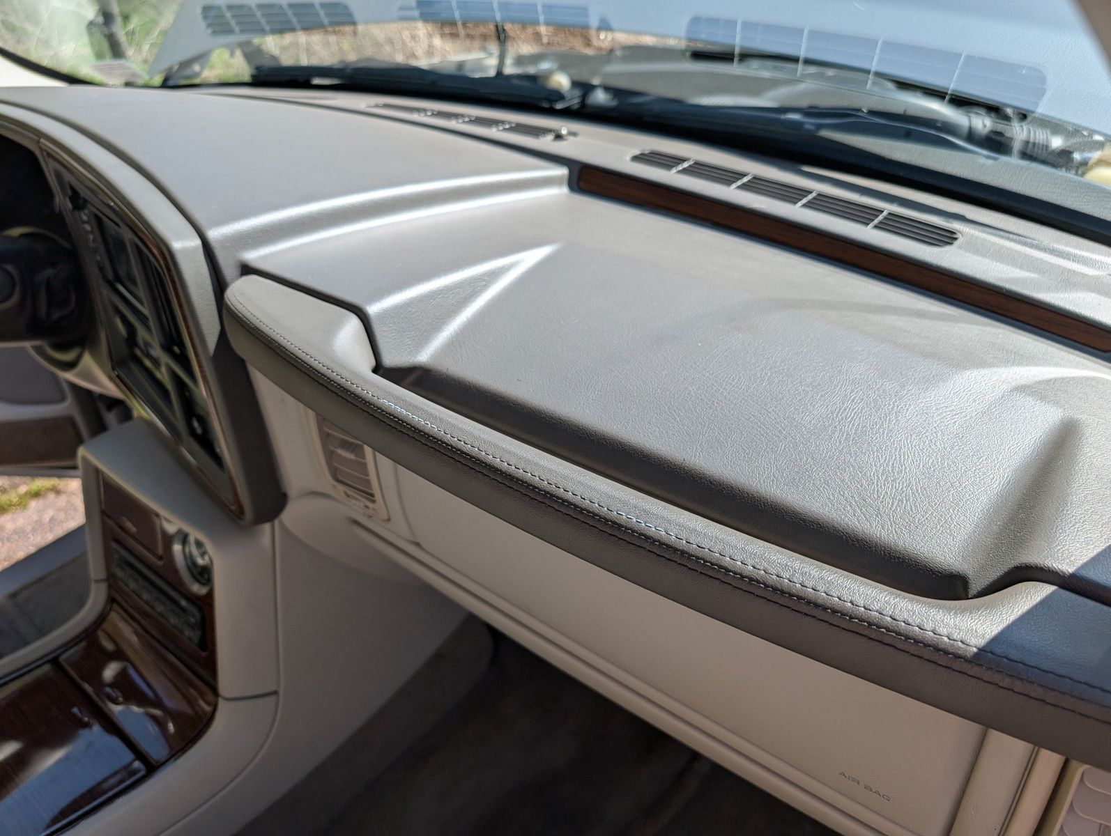 2004 Cadillac Escalade ESV 56