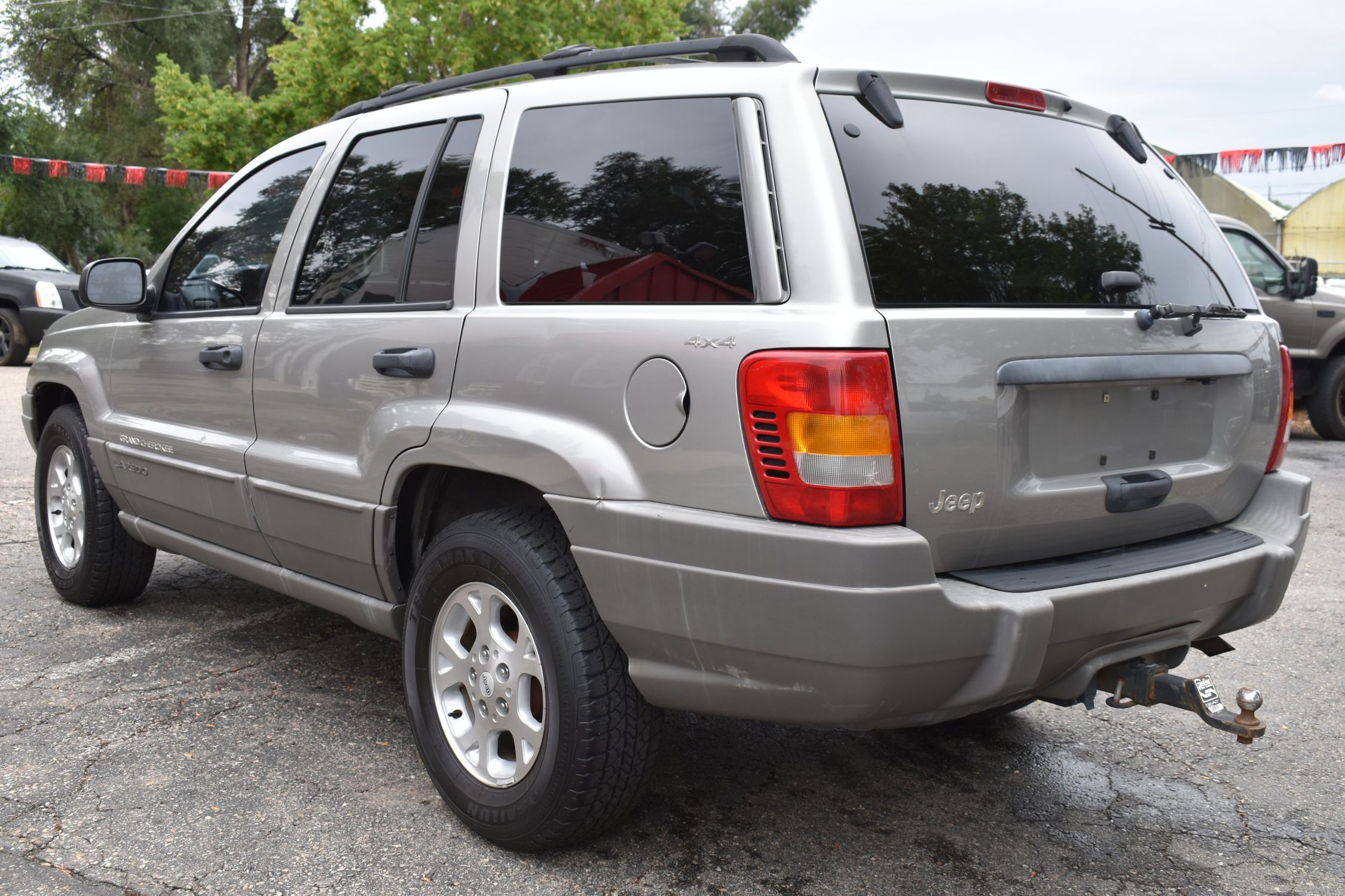 2000 Jeep Grand Cherokee Laredo photo 4