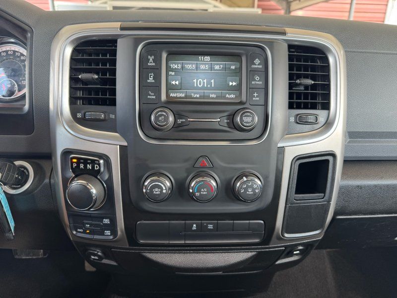 2019 Ram 1500 Classic SLT photo 17