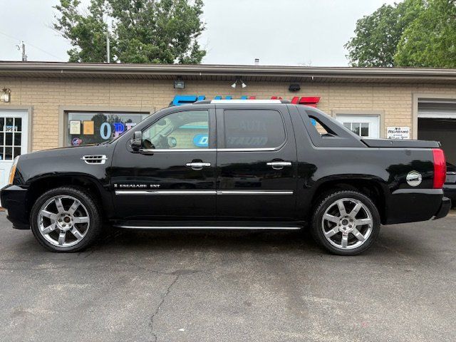 2009 Cadillac Escalade EXT AWD's photo
