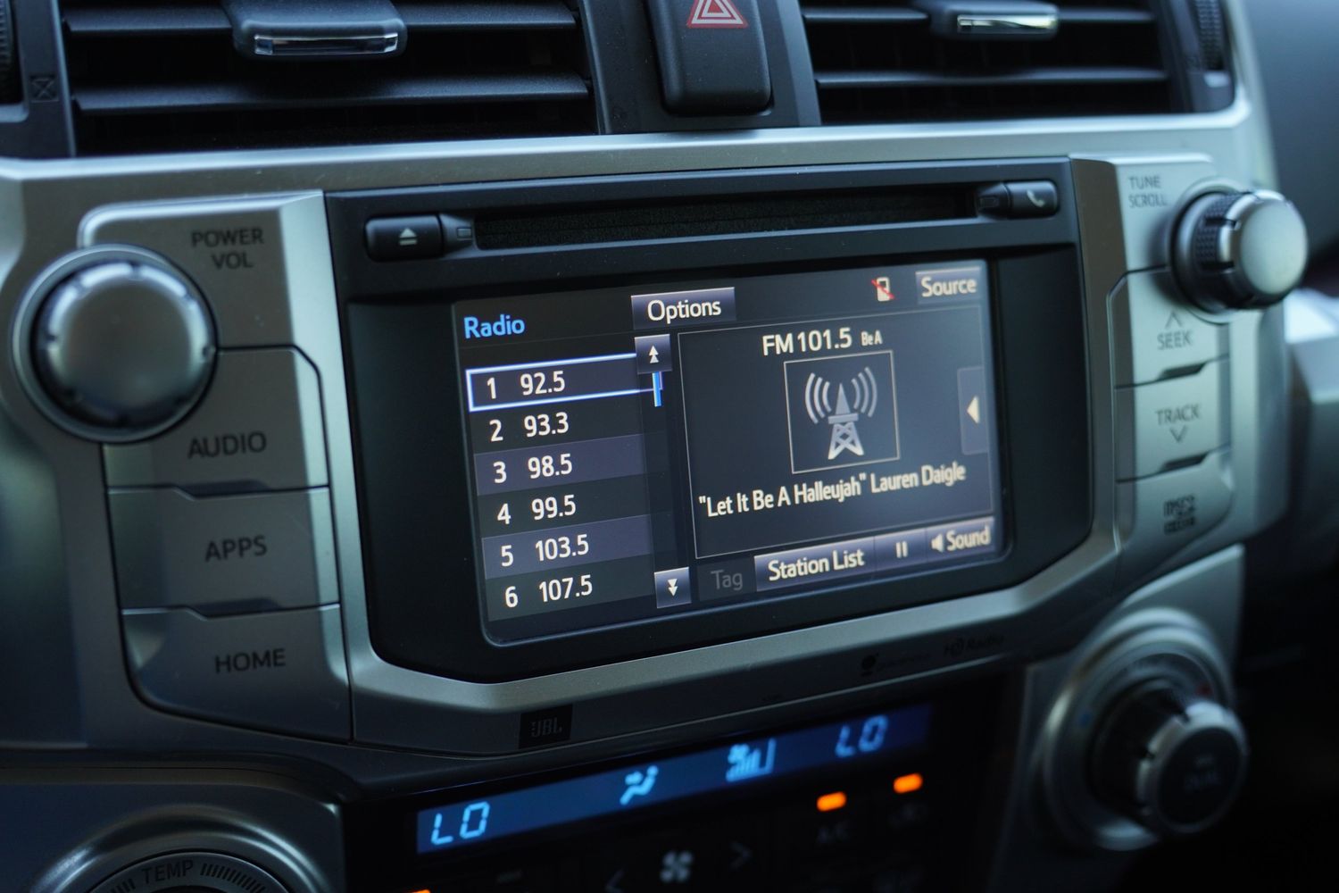 2015 Toyota 4Runner Limited photo 24