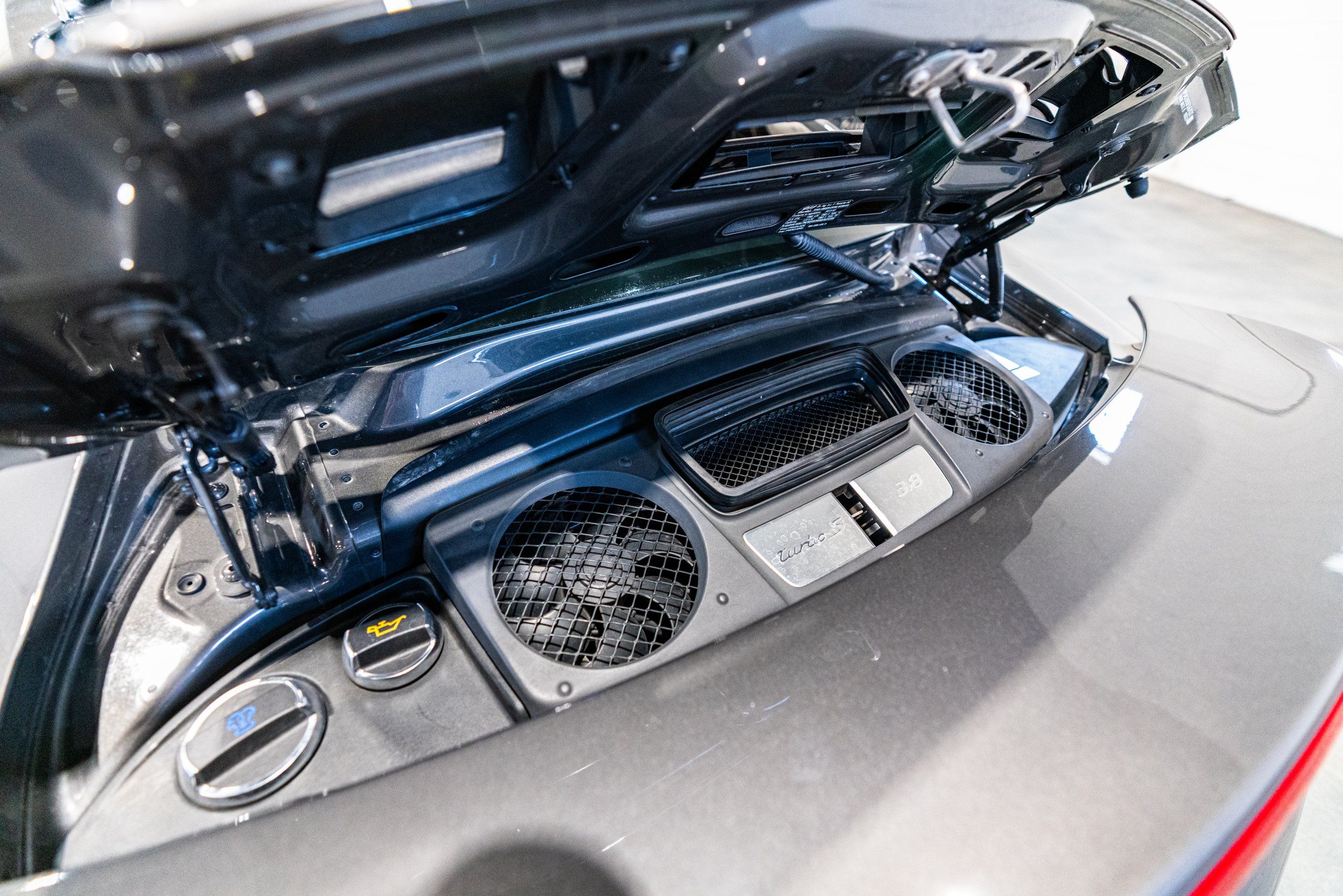 2015 Porsche 911 Turbo S - Photo 40