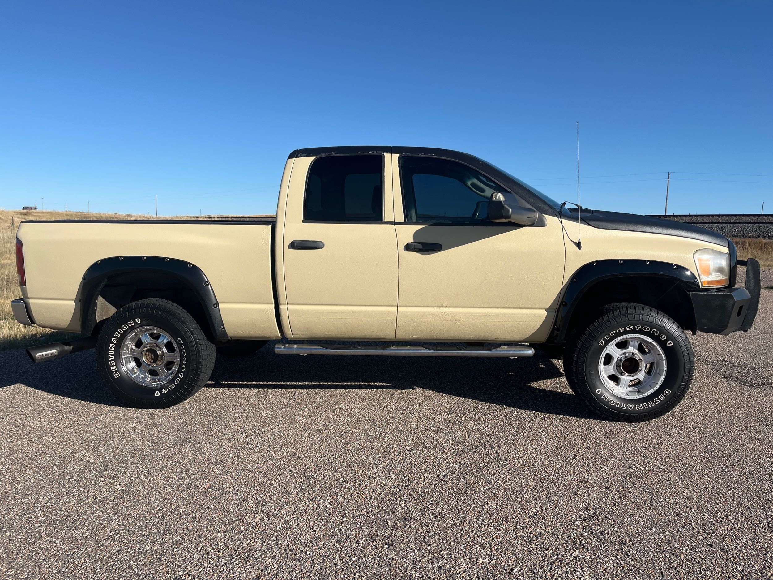 2006 Dodge Ram 3500 SLT photo 3