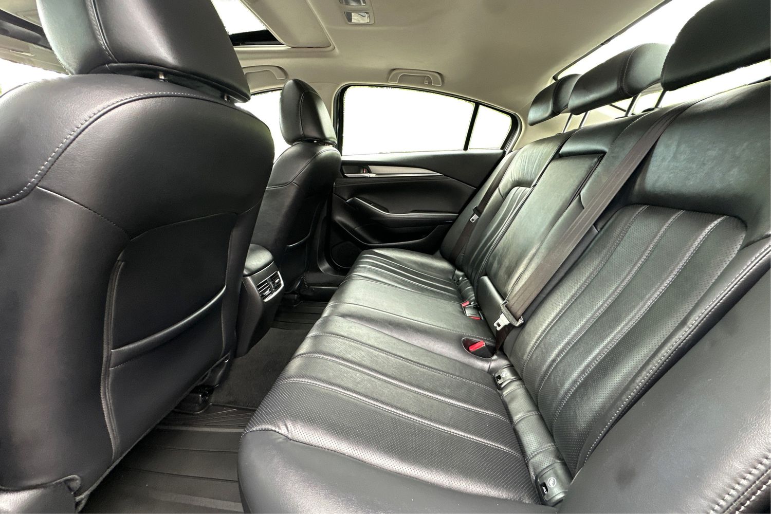 2021 Mazda Mazda6 Touring photo 10