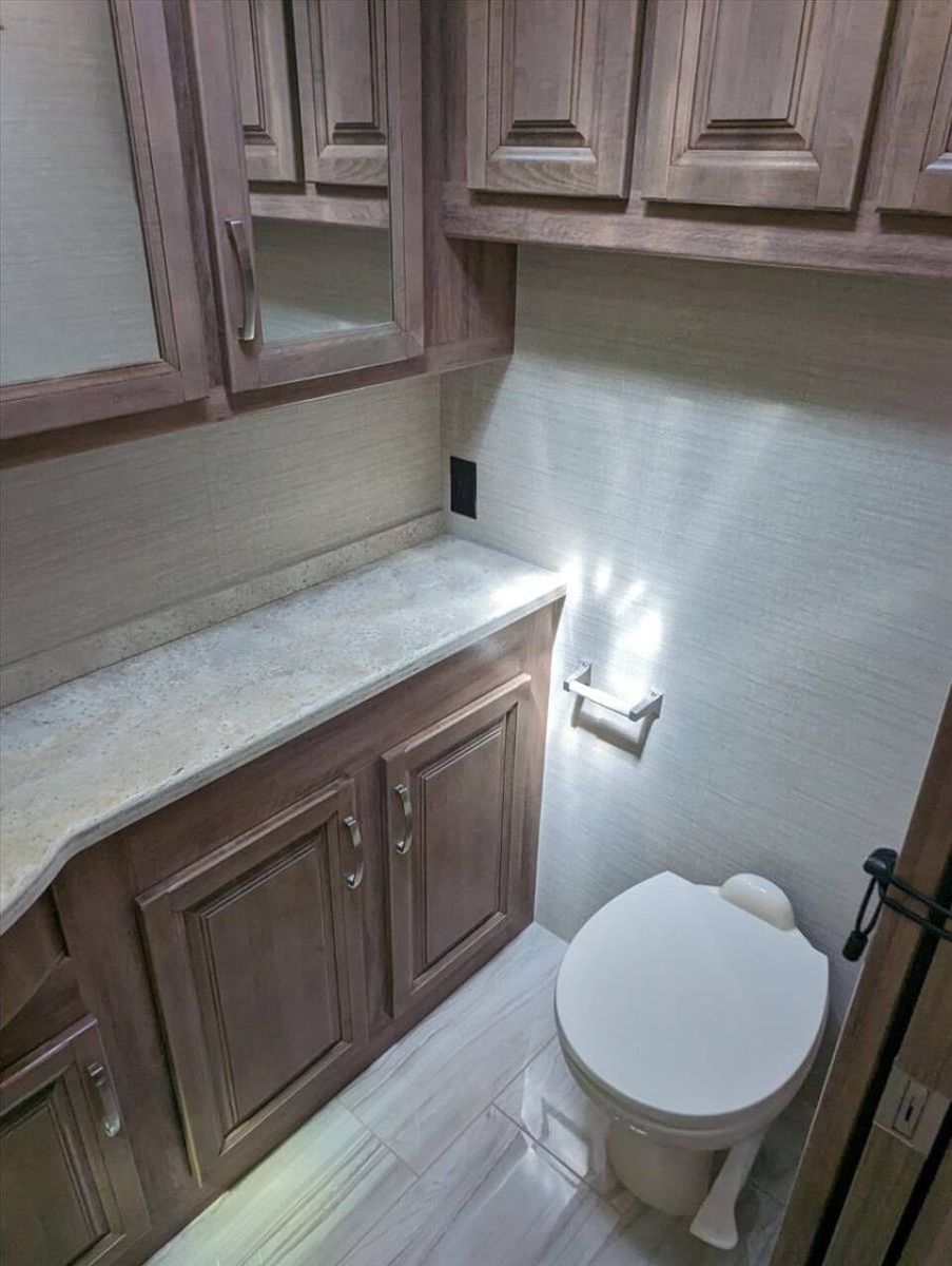 2019 Jayco Embark 51