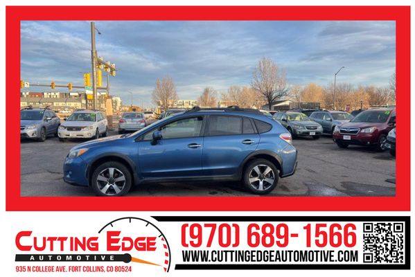 2014 Subaru XV Crosstrek Hybrid Touring's photo