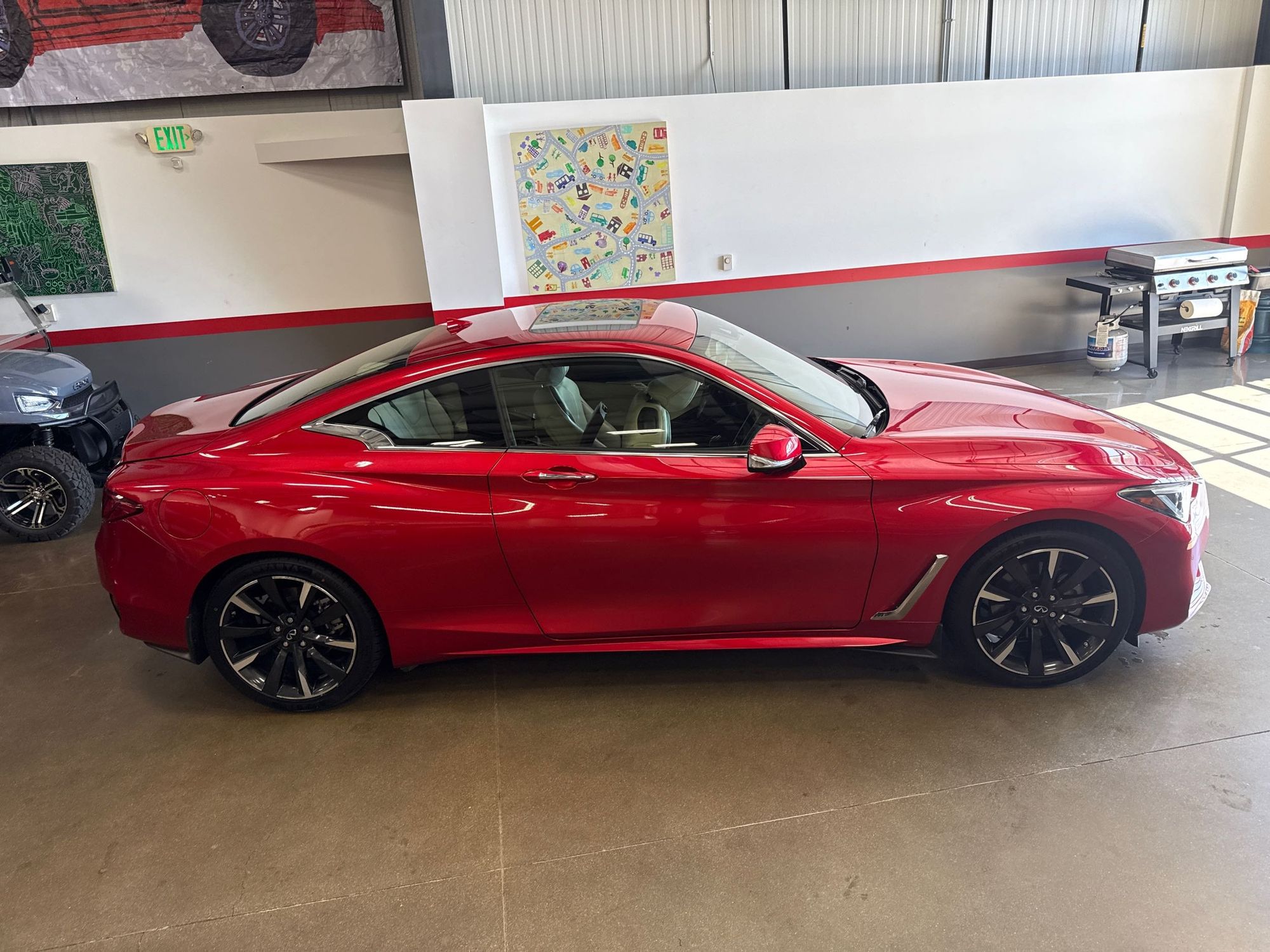 2022 Infiniti Q60 Luxe photo 11
