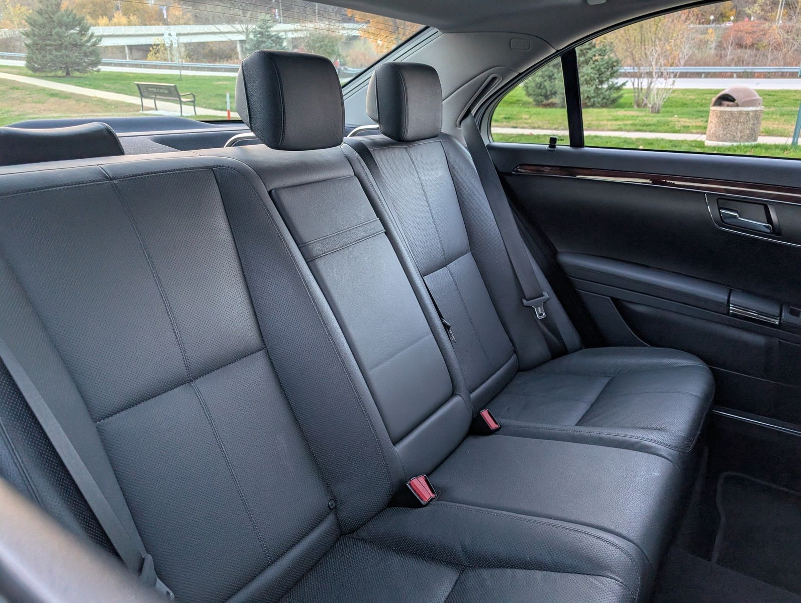 2008 Mercedes-Benz S 550 32