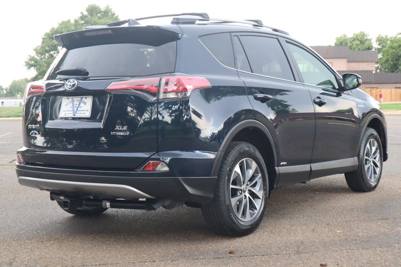 2018 Toyota RAV4 Hybrid XLE | Victory Motors of Colorado