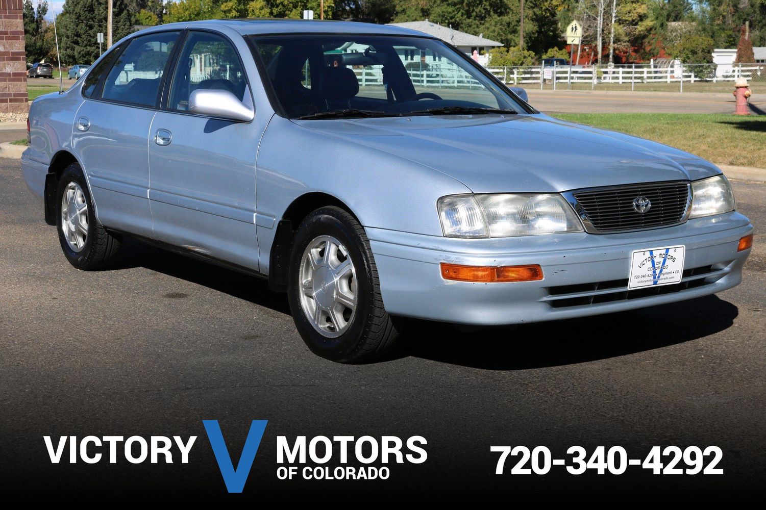 1995 Toyota Avalon XLS | Victory Motors of Colorado