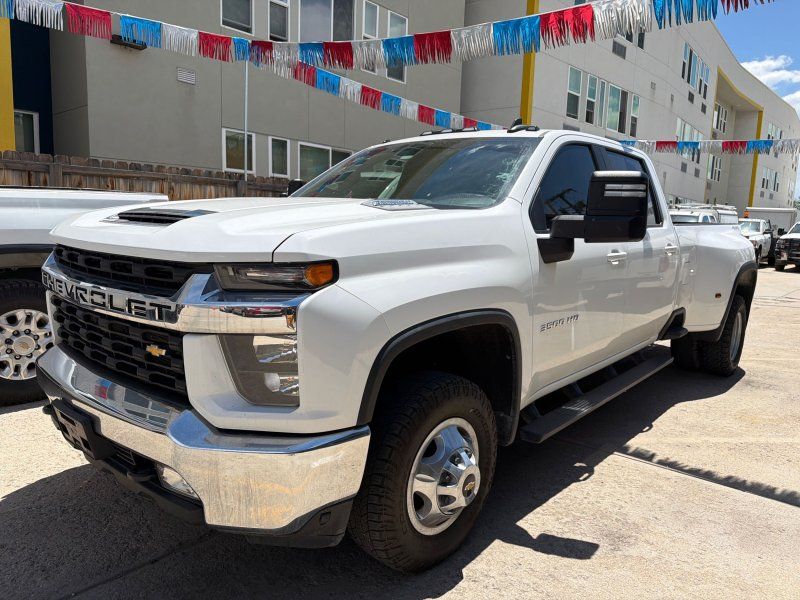 2022 Chevrolet Silverado HD LT 4WD Crew Cab Long Box DRW's photo