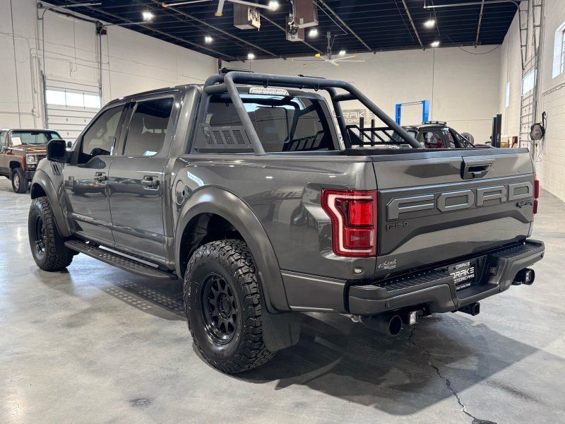 2020 Ford F-150 Raptor, photo 3