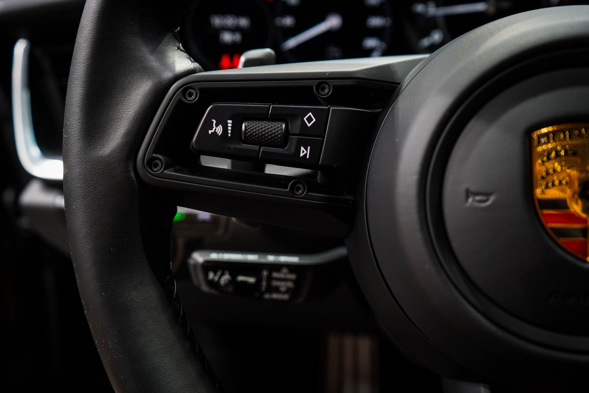 2022 Porsche 911 Turbo S photo 42