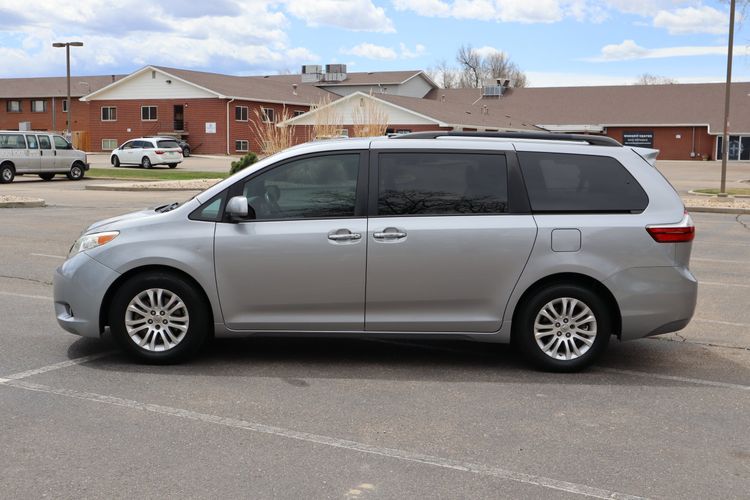 2015 Toyota Sienna XLE 8-Passenger | Victory Motors of Colorado