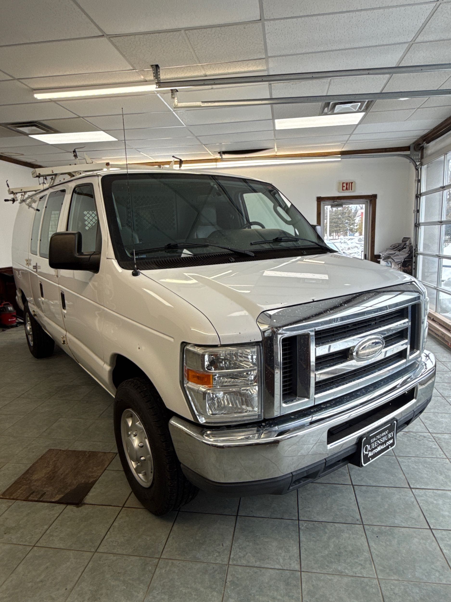 2014 Ford E-Series Econoline Van Commercial
